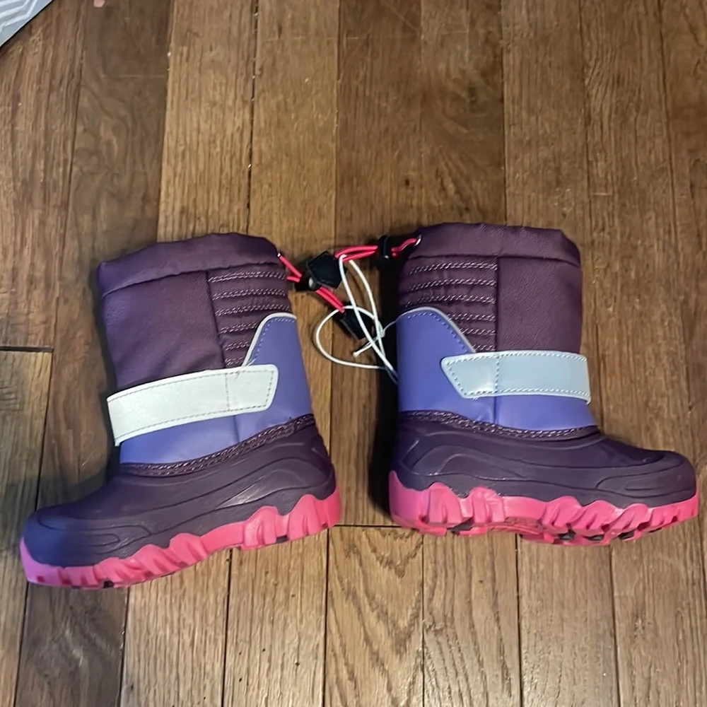 NWOT Zella Purple and pink snow boots for toddler
